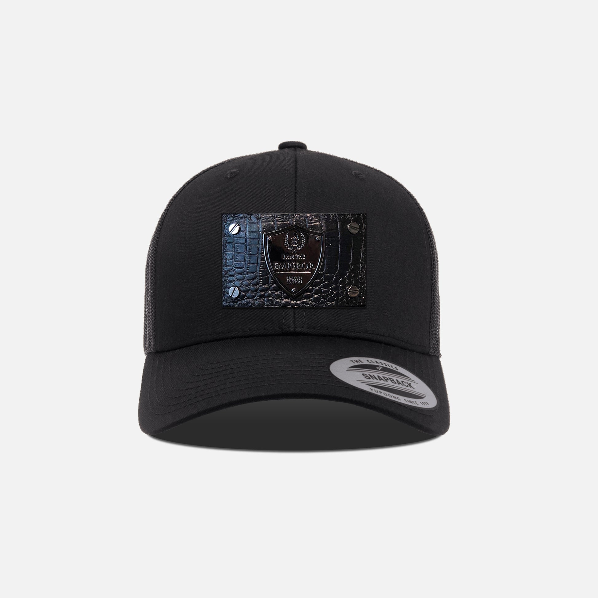 SQUARE LOGO TRUCKER HAT